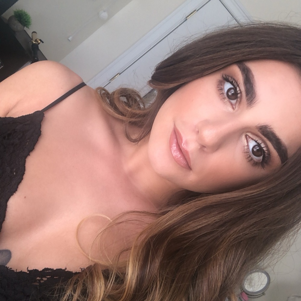 Meet your Posher, Erica